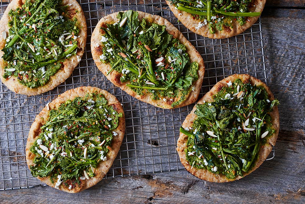 Andy Boy Broccoli Rabe Naan Flatbreads