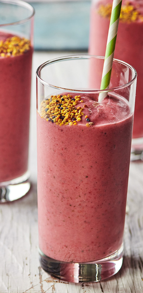 Broccoli Rabe and Berry Smoothie