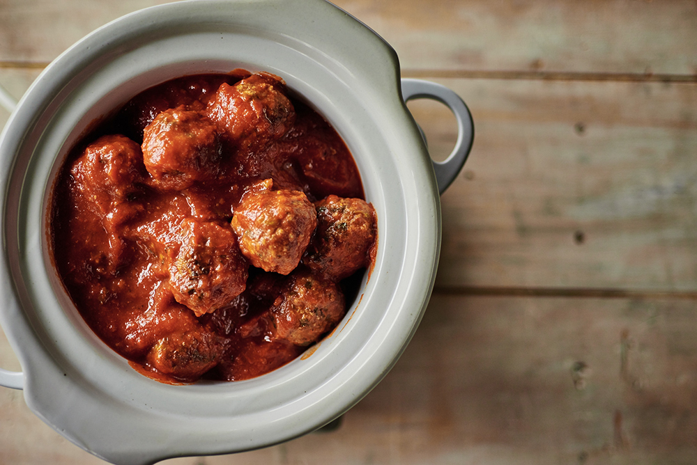 slow-cooker-meatballs-with-broccoli-rabe